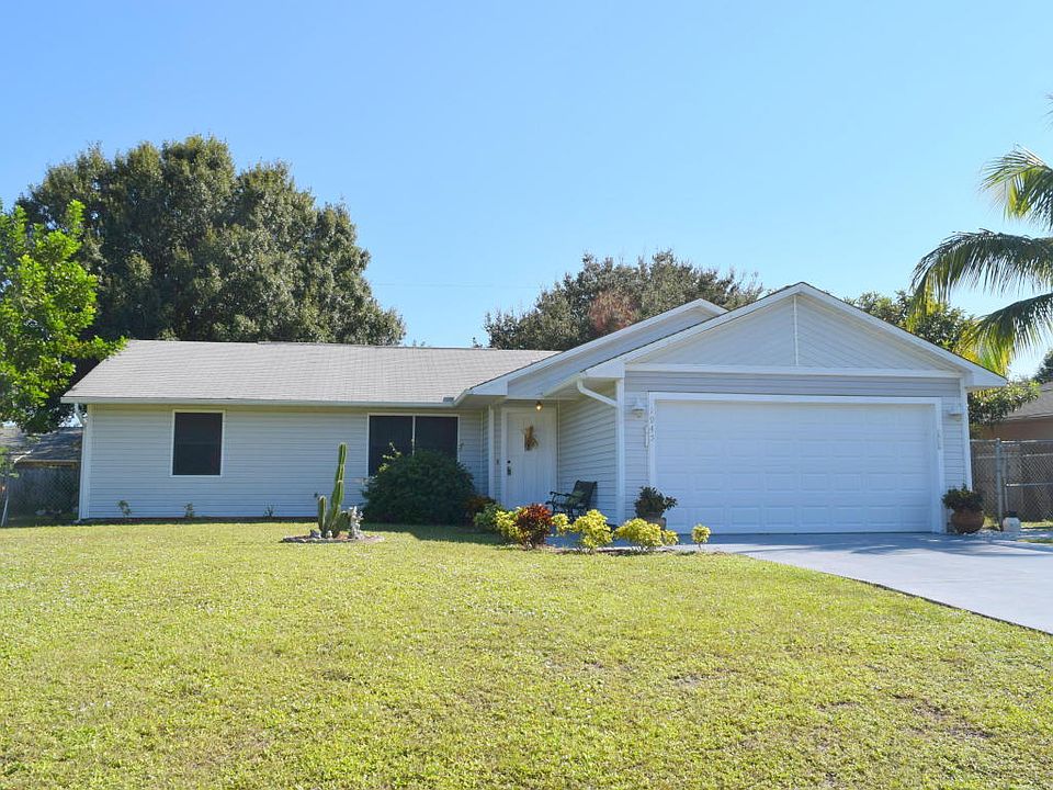 1st image of 1945 SW Idaho Ln