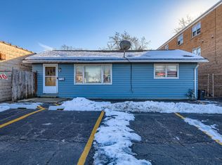 305 1/2 E North Ave, Melrose Park, IL 60164