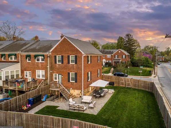 2 Murdock Rd, Baltimore, MD 21212