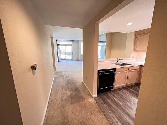2nd image of 550 Ortega Ave APT A315