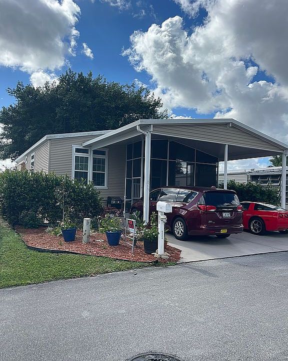 1st image of 6528 NW 29th St