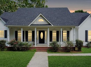 17501 Martin Dr, Athens, AL 35611