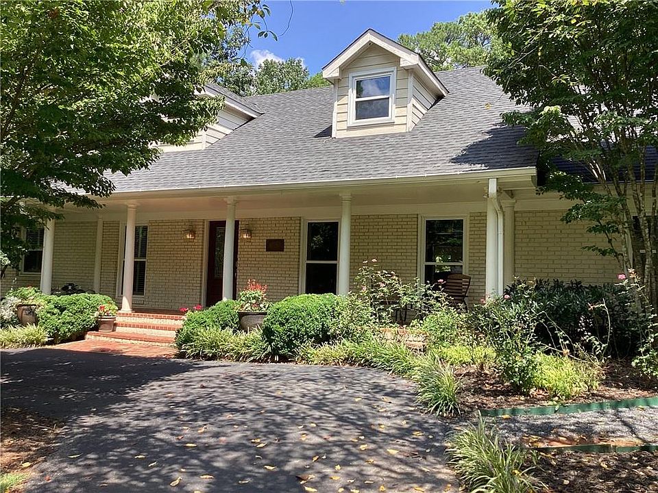 1st image of 2933 Townley Cir