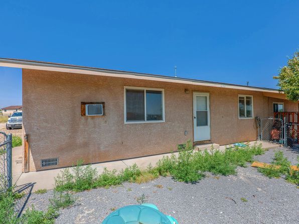 1028 E Mallon Dr