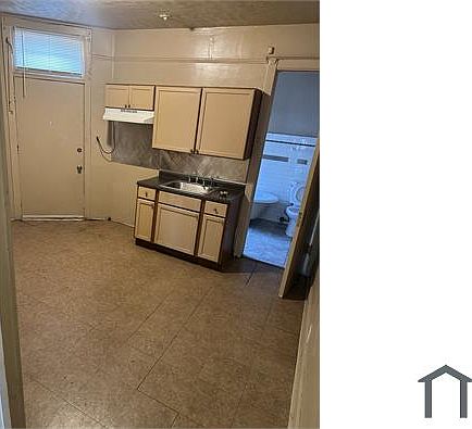 4th image of 3215 W Washington Blvd #3A