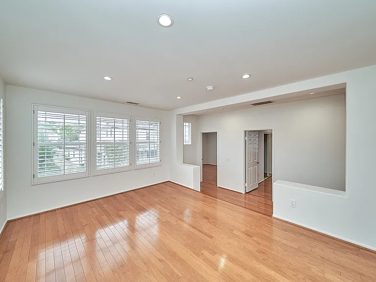 7455 Chanteclair Ct — Photo 30