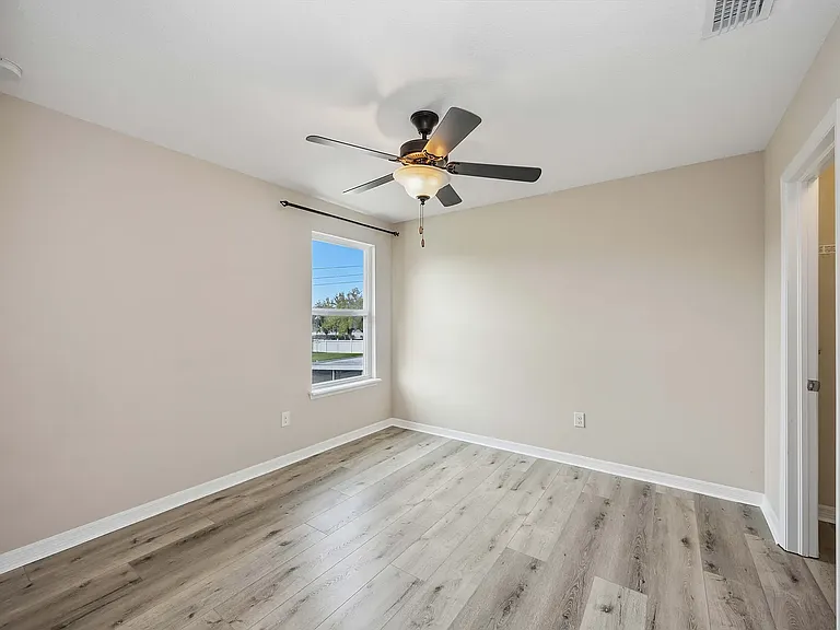 3937 King Bridge Pl — Photo 32