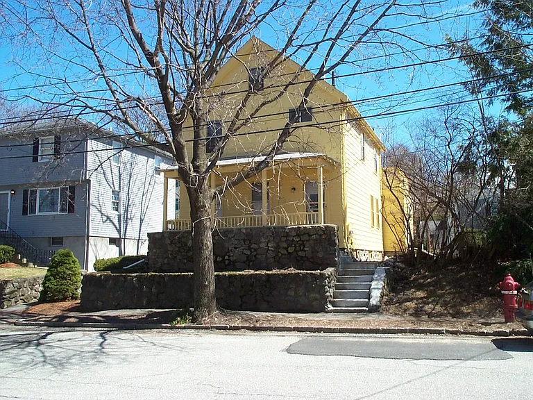34 Williams St #2 — Photo 12