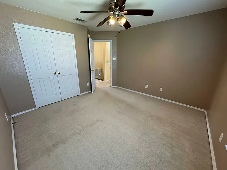 217 Tepee Dr — Photo 27