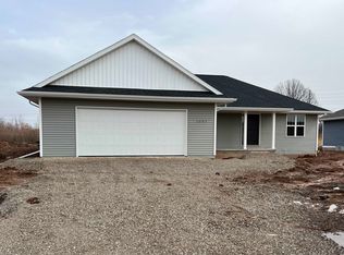 2097 Bufflehead Ln, Green Bay, WI 54311
