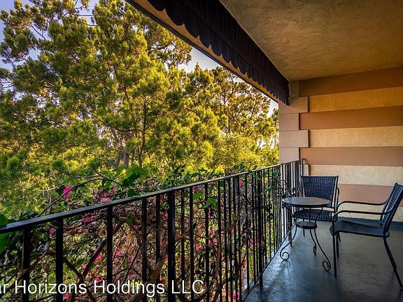 3rd image of 2375 W Lincoln Ave #9458211