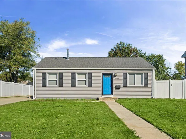 3304 Dona Ave, Alexandria, VA 22303