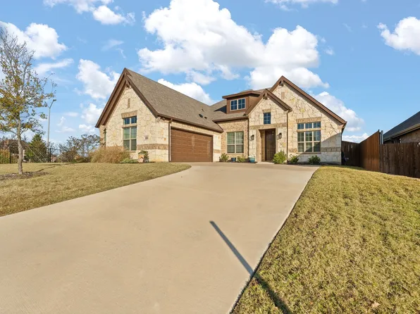 208 Wheeler Dr, Burleson, TX 76028