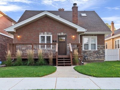 5921 N Navarre Ave, Chicago, IL, 60631