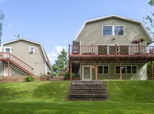 105 Knollwood Dr, Moose Lake, MN 55767
