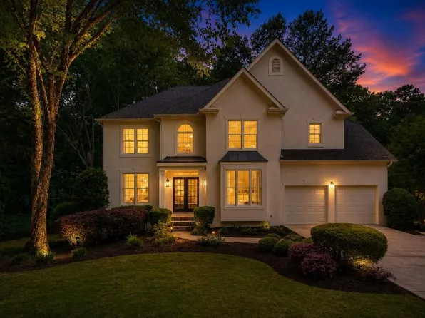 12110 Lonsdale Ln, Roswell, GA 30075