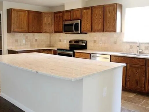 809 W Northgate Dr, Irving, TX 75062