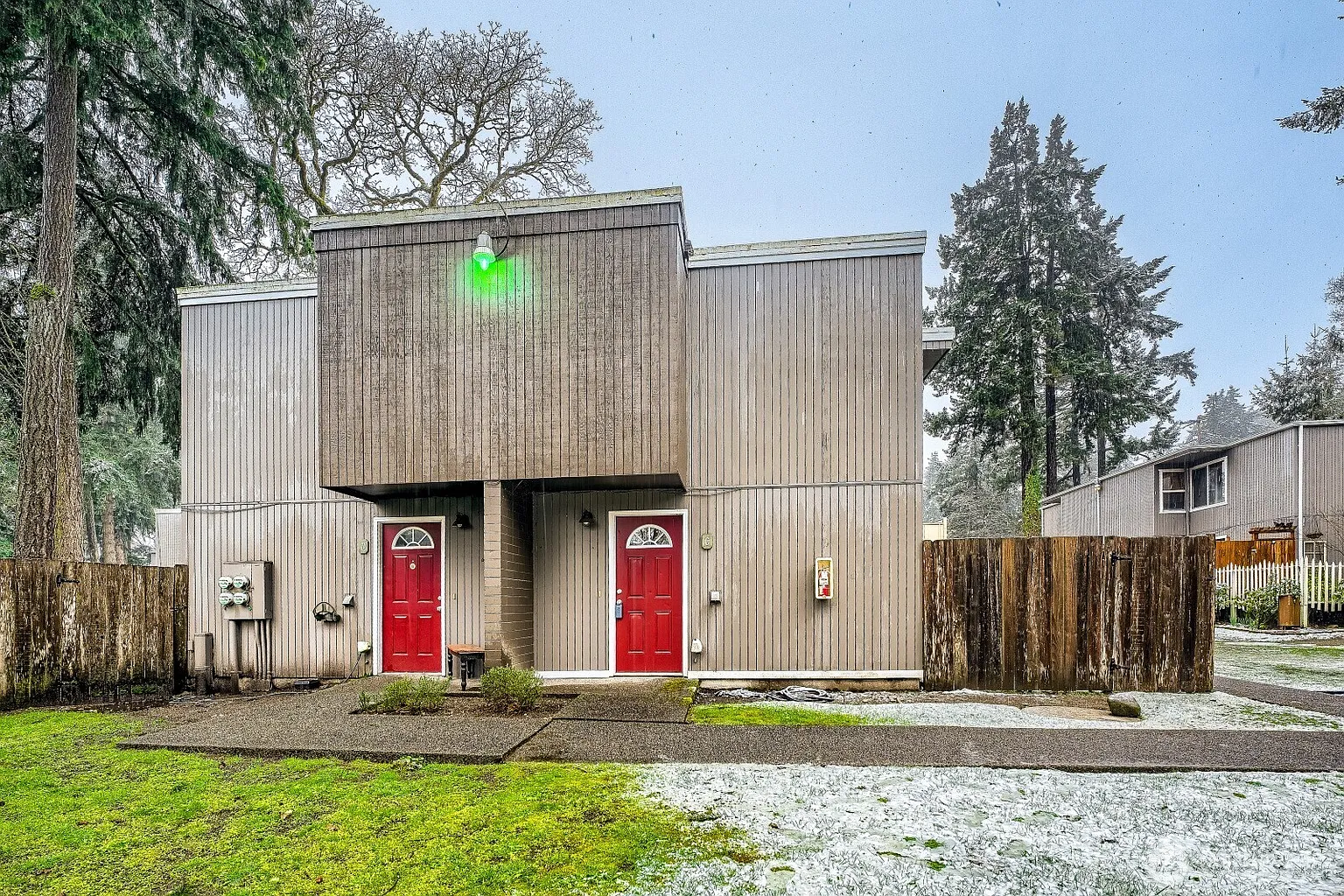 13059 Pacific Highway SW #C photo 1