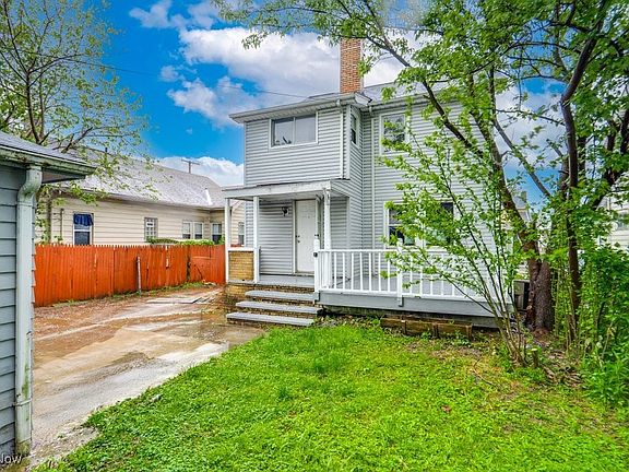 4th image of 3629 W 130th St