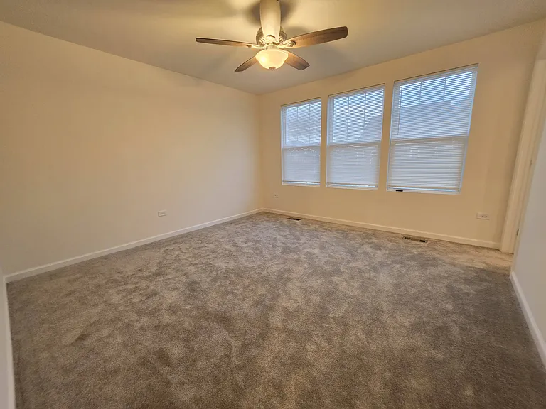 2318 Horseshoe Cir — Photo 32