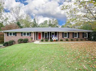 107 Lake Forest Cir, Elberton, GA 30635