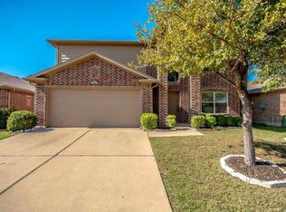 8429 Minturn Dr, Fort Worth, TX 76131