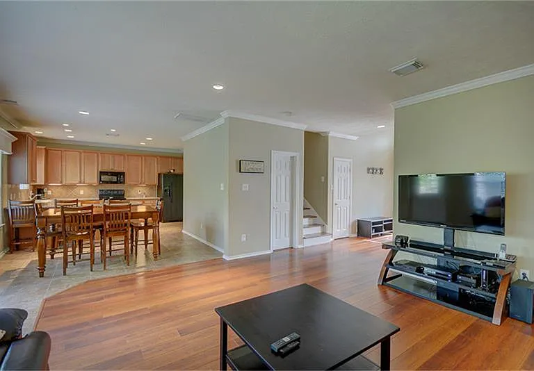 174 E Spindle Tree Cir — Photo 7