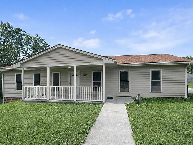 3089 Pandapas Pond Rd — Photo 1