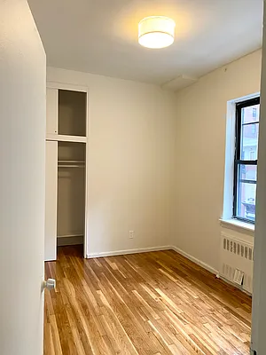 Rented by Compass | media 10