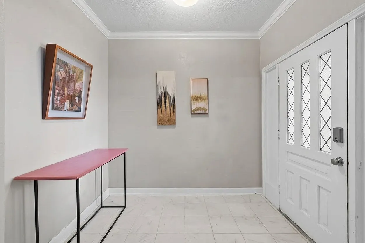 2 bed, 1740 sqft, $1,850 — Photo 4
