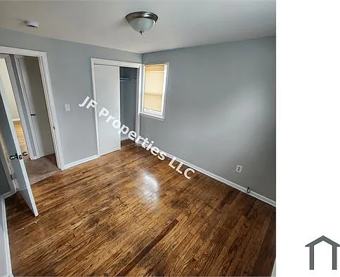 3 bed, 1120 sqft, $1,600 — Photo 4