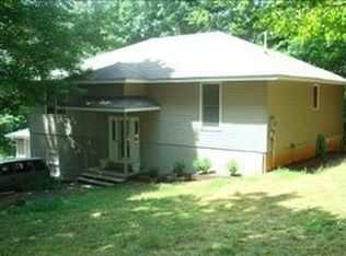 650 Alfred Taylor Rd, Demorest, GA 30535