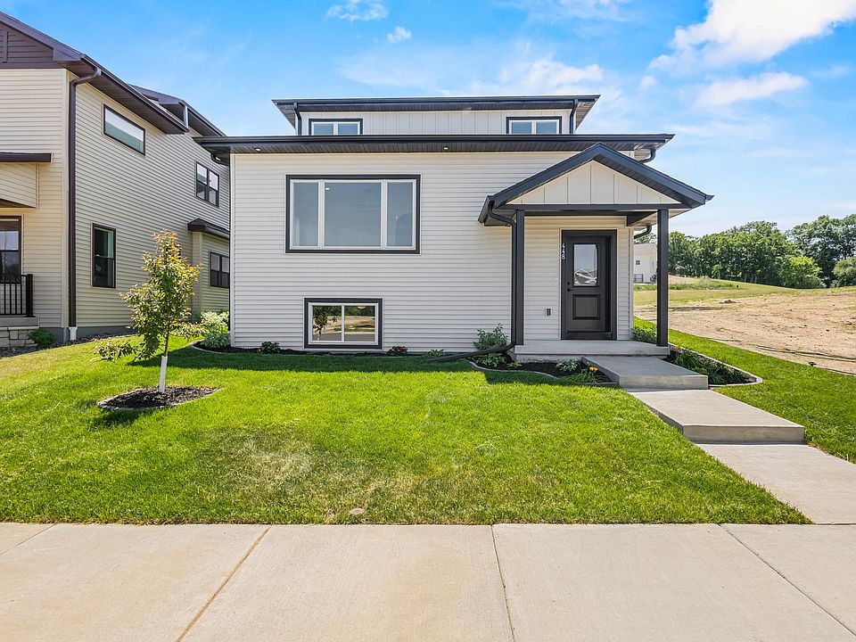 1st image of 448 Gunderson Dr