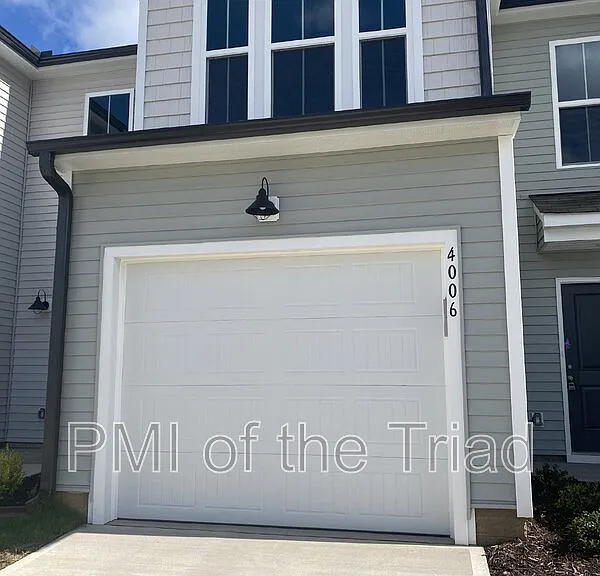 4006 Beckton Trl — Photo 2