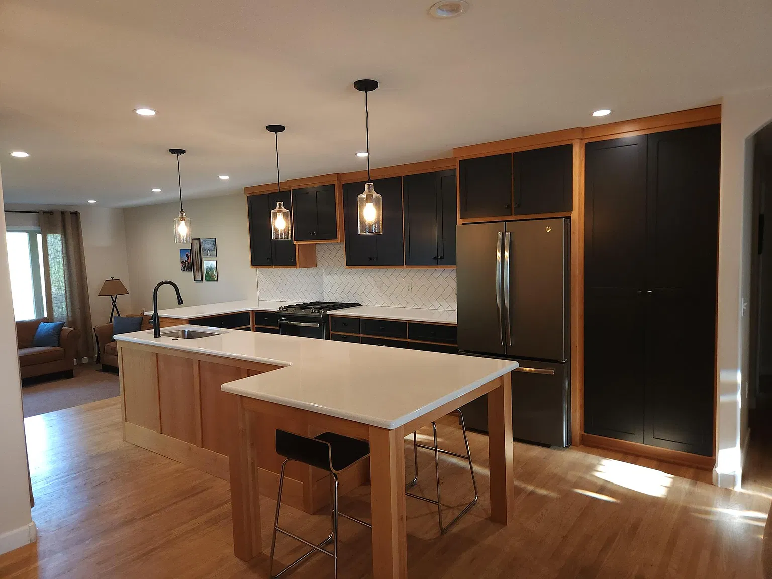 8641 Kell Ave S — Photo 4