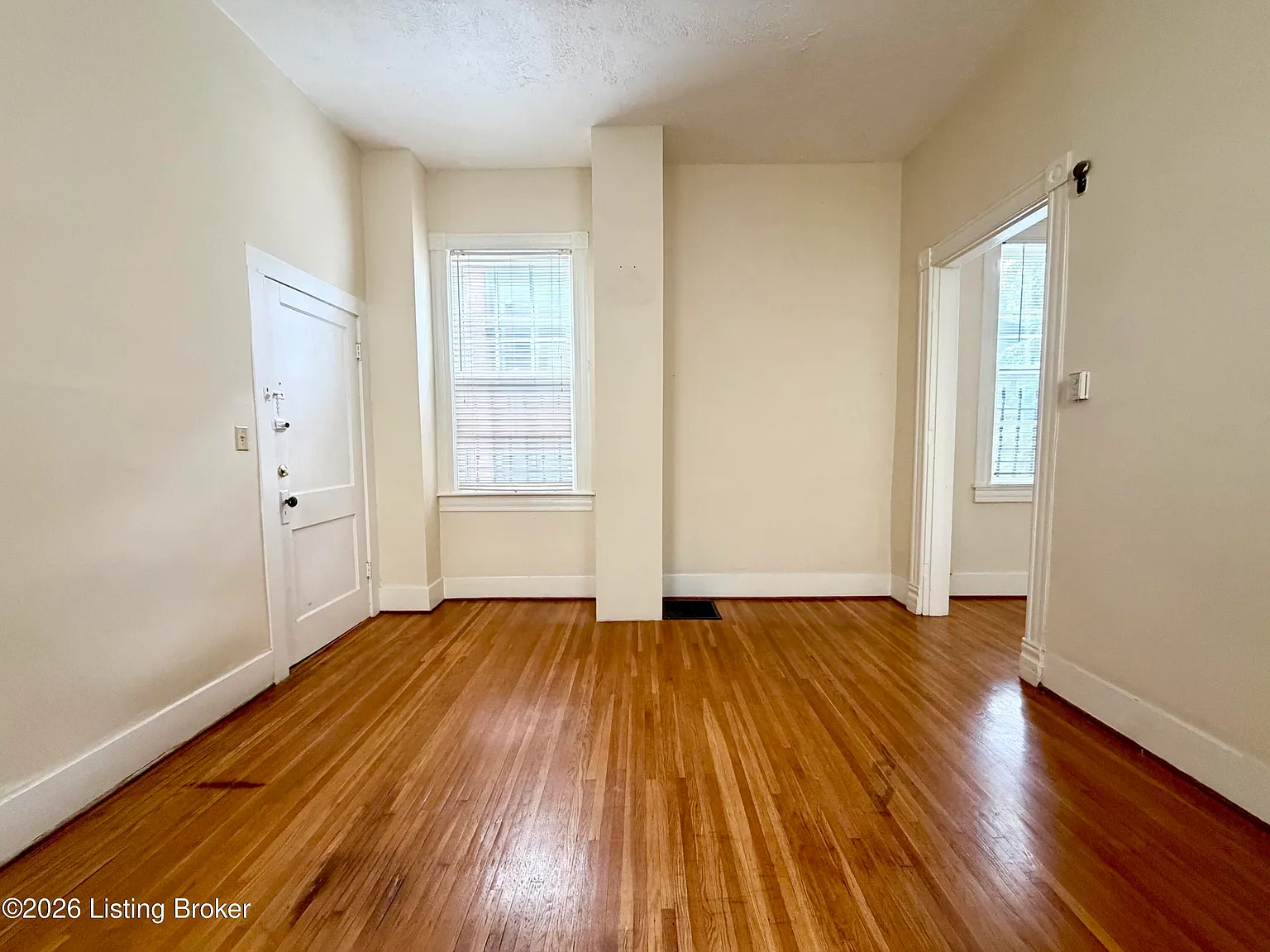1 bed, 1.0 bath, 650 sqft, $1,095 — Photo 3
