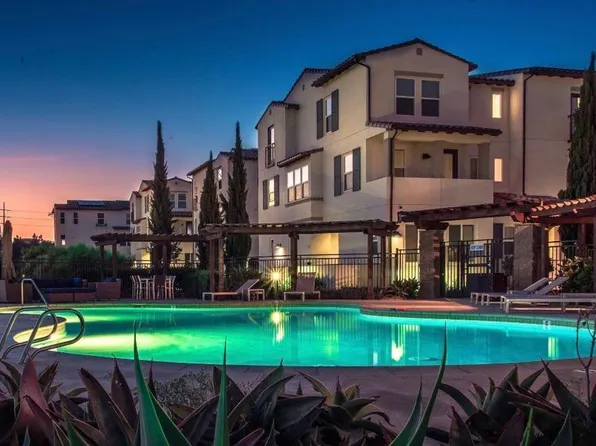 1848 Sea Rocket Ln, Carlsbad, CA 92011