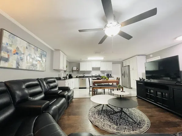 402 15th Ave S, Myrtle Beach, SC