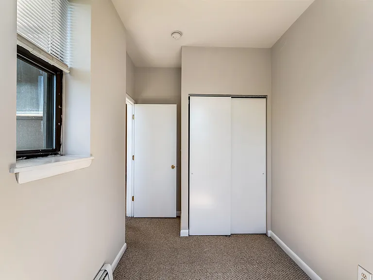 809 Park Ave #8/4R — Photo 6