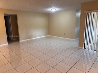 8810 SW 123rd Ct #M110, Miami, FL 33186