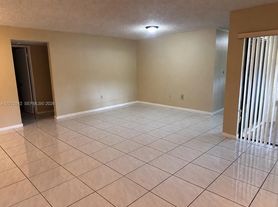 8810 SW 123rd Ct