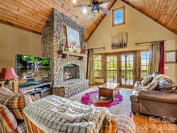5th image of 1237 S Cove Rd
