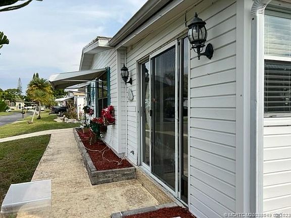 3rd image of 6234 S Joshua Ln