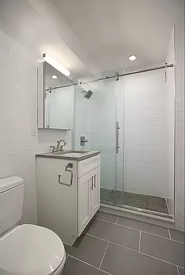 Rented by REAL New York | media 18