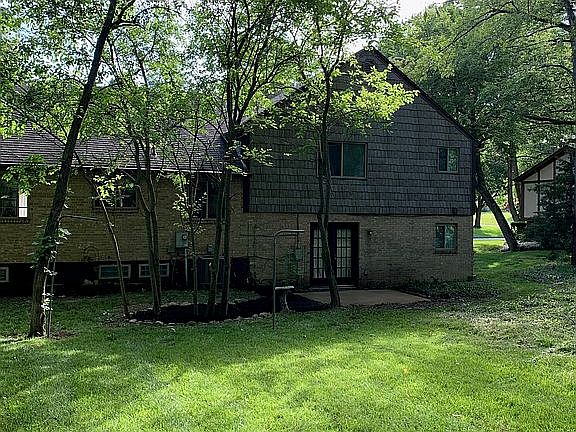 4th image of 7290 Mintwood Ave