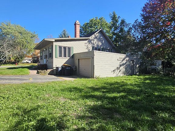 2nd image of 604 Randall Ave