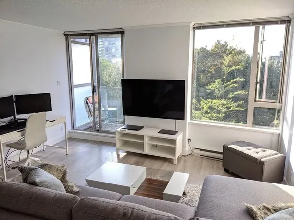 1277 Nelson St #601, Vancouver, BC V6E 4M8