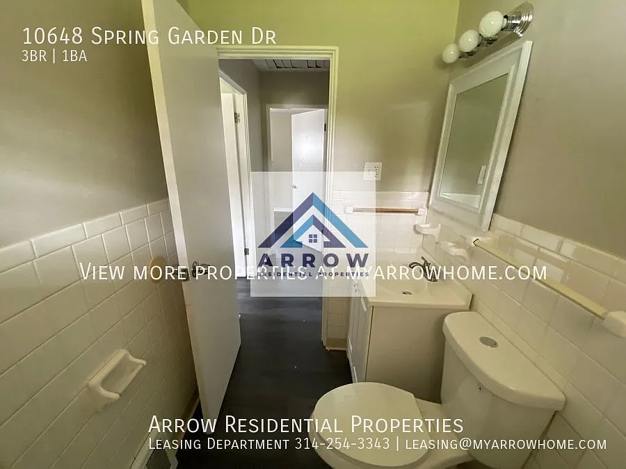 10648 Spring Garden Dr. | 3 Bedroom 1 Bath — Photo 3