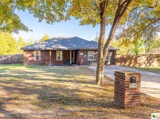 109 N Lamar St, Little River Academy, TX 76554