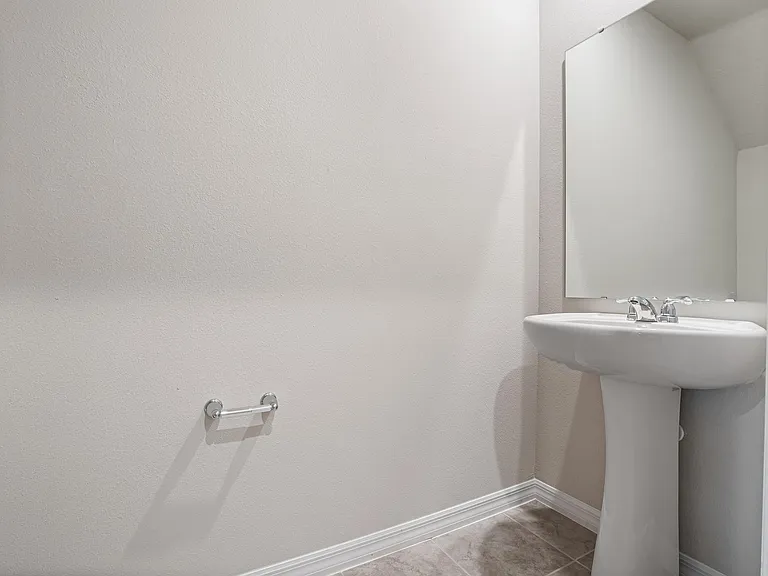 658 Legacy Loop — Photo 12